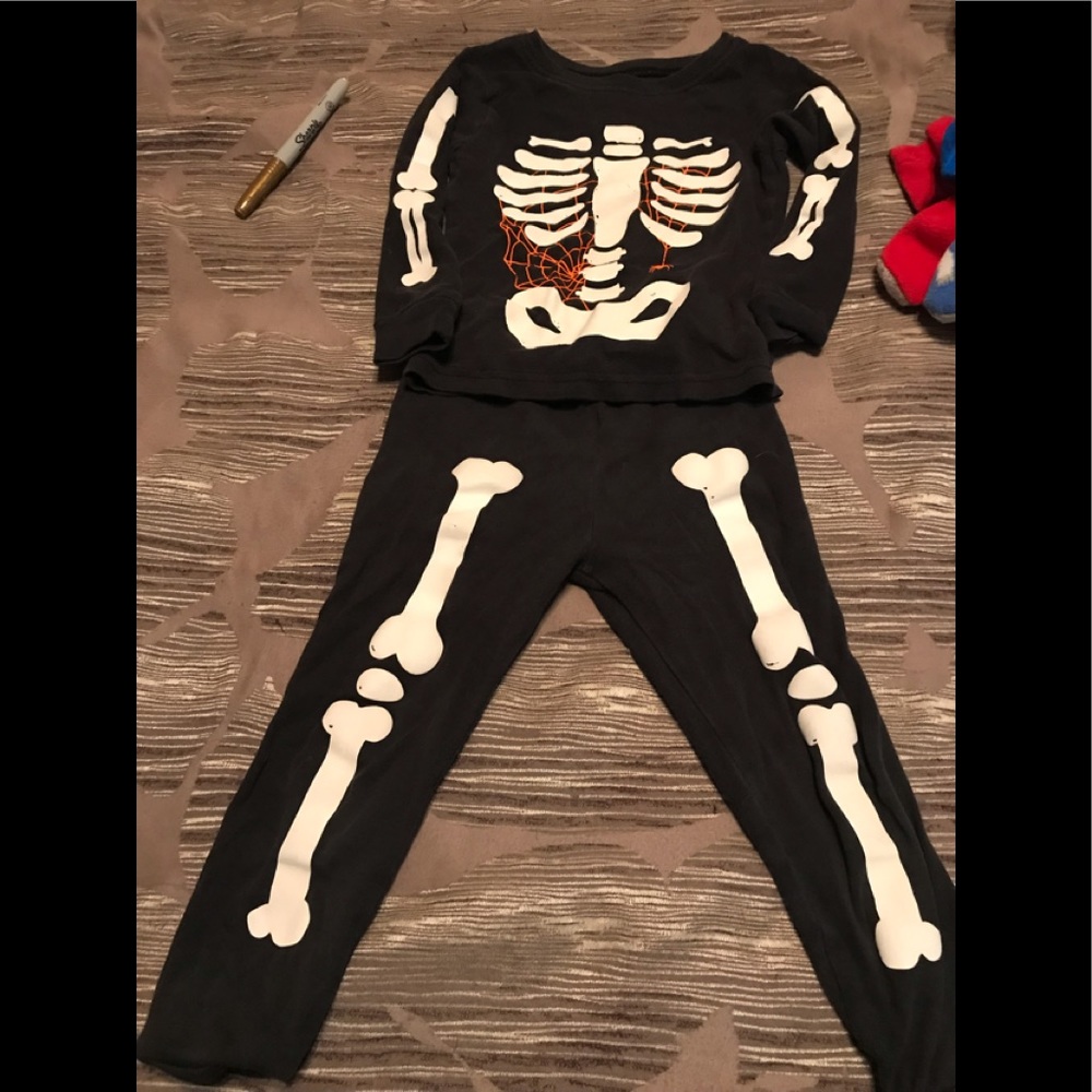 Toddler Pajamas!! Skeleton design.